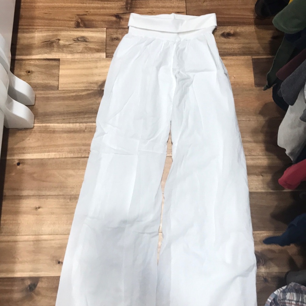 Flowy white pants